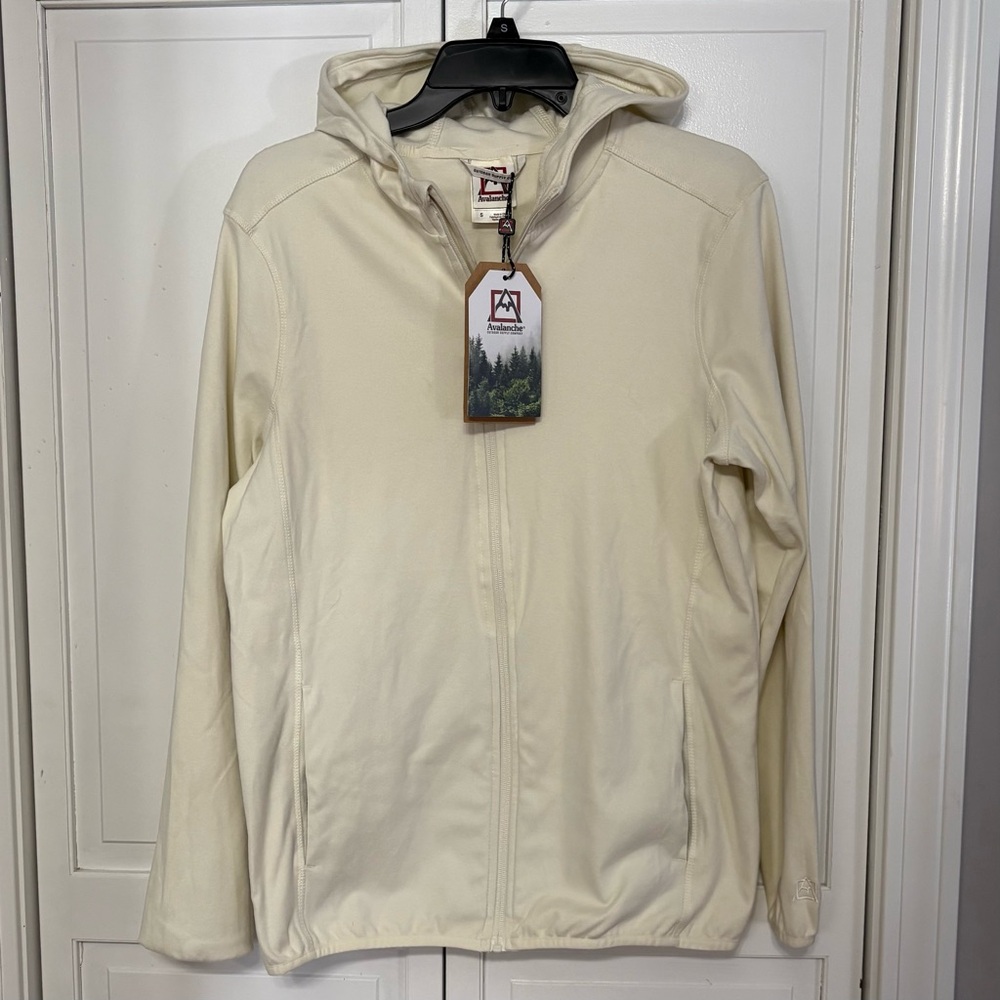✨ Avalanche ✨ NWT Cream Zip Up Soft Hoodie Jacket Size Small